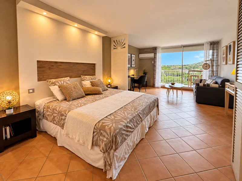 Caribbean Escape – Orient Bay
